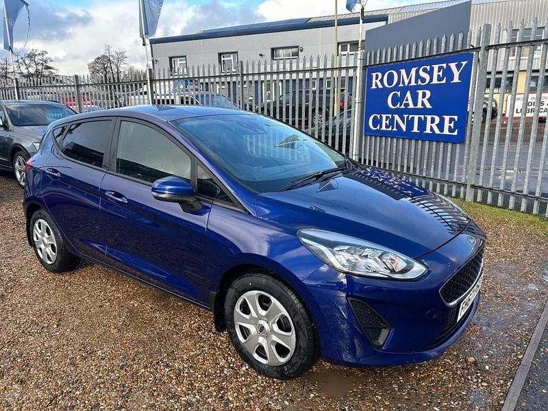 Usado Ford Fiesta Style 85 HP (62 kW) 2018 Azul Citadino