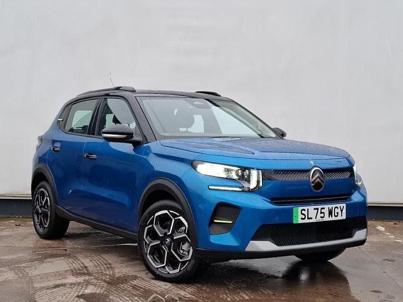 Metallic bright blue New 2025 Citroën e-C3 Hatchback | £17,498 (Good price) - Image 1/4