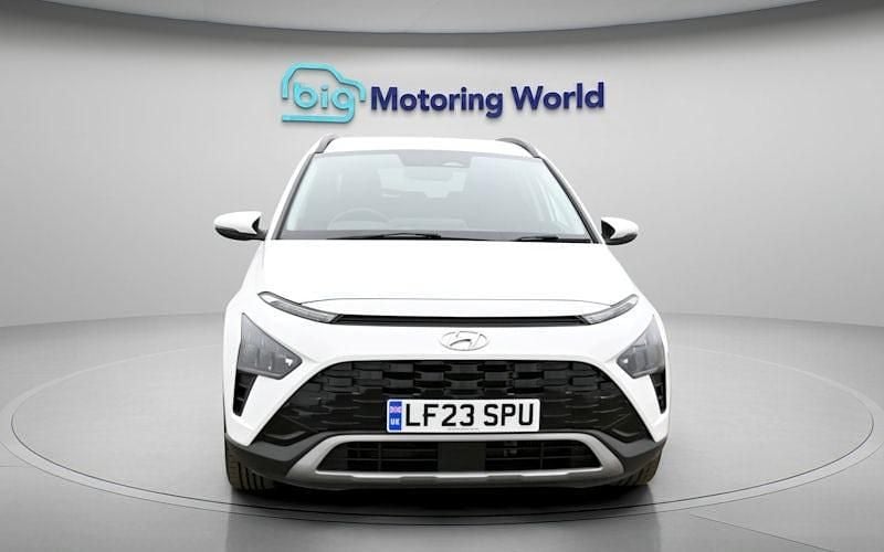 Used Hyundai Bayon Premium 101 HP (74 kW) 2023 White SUV