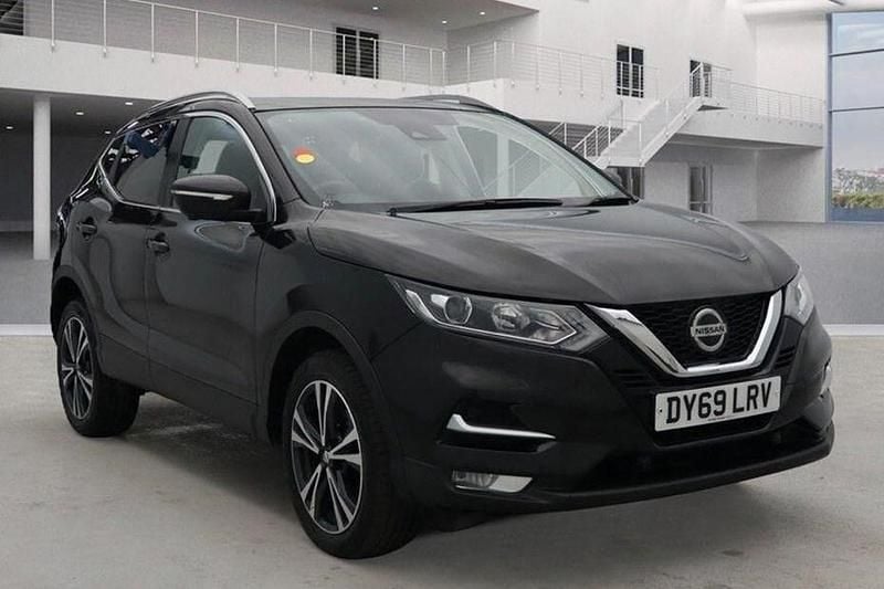 Black Used 2019 Nissan Qashqai N-Connecta SUV | £10,995 (Fair price) - Image 1/1