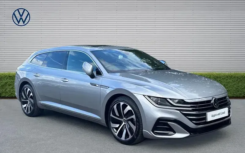 Used VW Arteon R-line 150 HP (110 kW) 2024 Estate
