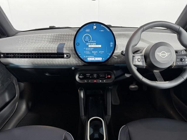 Used Mini Cooper Exclusive 135 kW (184 HP) 2025 Black Hatchback