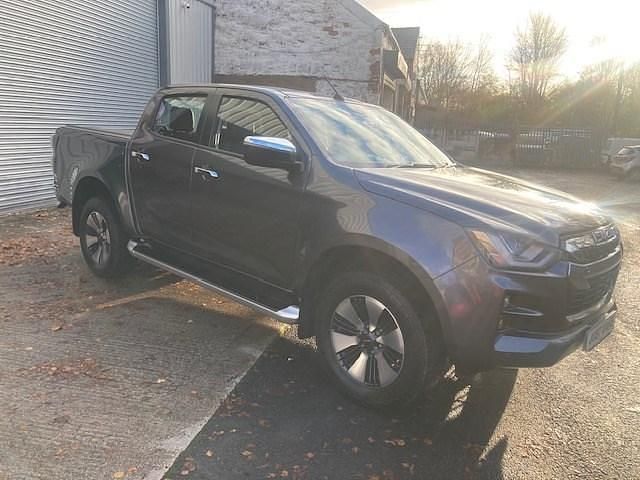 Grey Used 2022 Isuzu Pick up Pickup | £19,995 (Good price) - Image 1/4