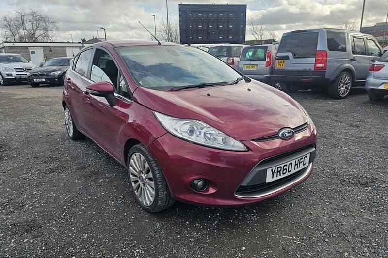 Used Ford Fiesta Titanium 2010 Red Hatchback
