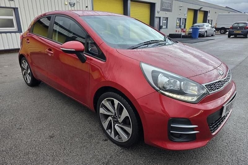 Used Kia Rio 107 HP (78 kW) 2016 Hatchback