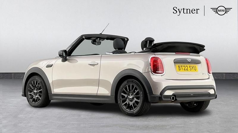 Used Mini Cooper Classic 134 HP (98 kW) 2022 Grey Hatchback