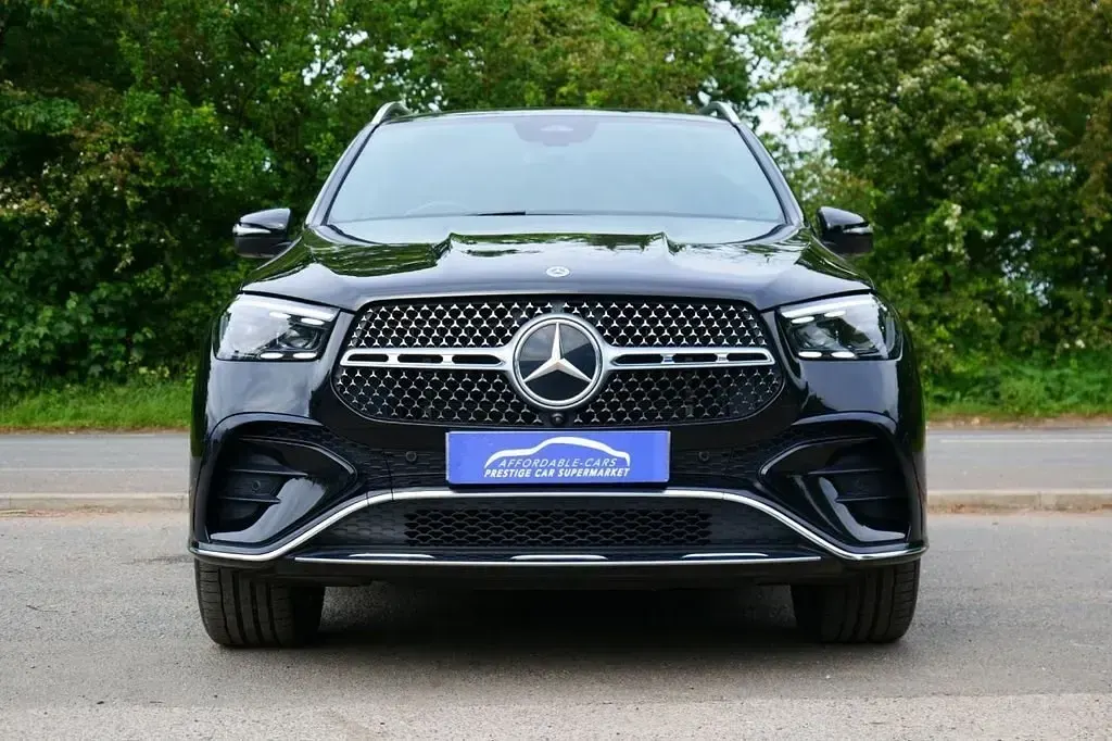 Second-hand Mercedes GLE400 AMG line 381 CP (280 kW) 2024 Negru SUV