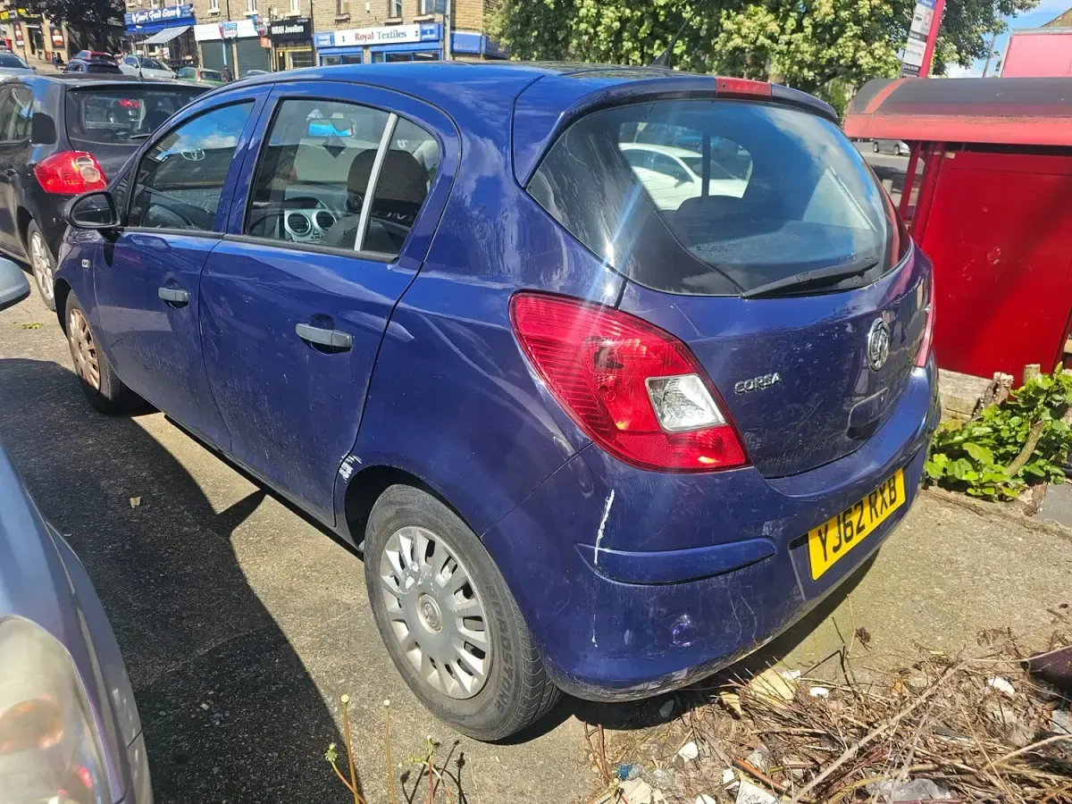 Used Vauxhall Corsa Edition 2013 Blue Hatchback