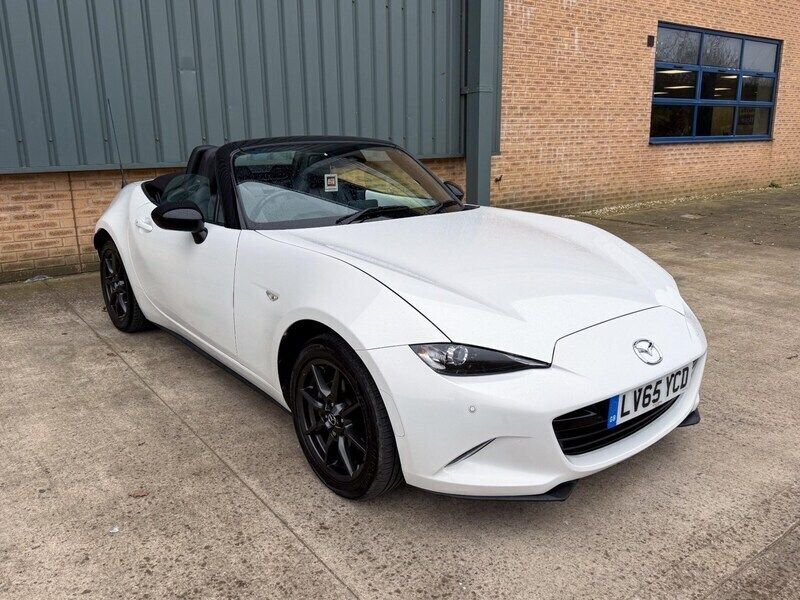 White Used 2015 Mazda MX5 Inclusive Cabriolet | £8,999 (Fair price) - Image 1/4