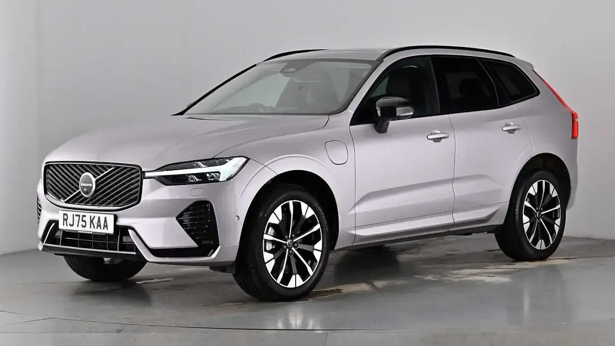 Used Volvo XC60 Ultra 455 HP (334 kW) 2025 Aurora silver SUV