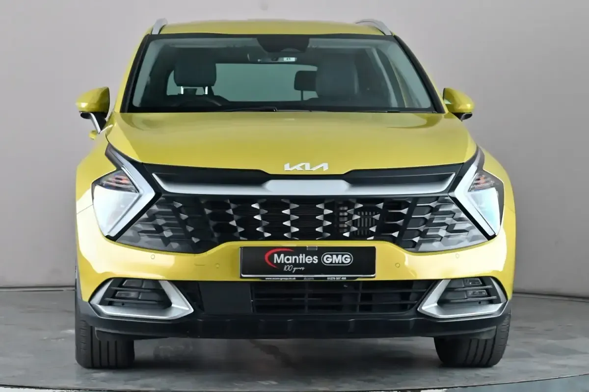 Used Kia Sportage 226 HP (166 kW) 2023 Yellow SUV