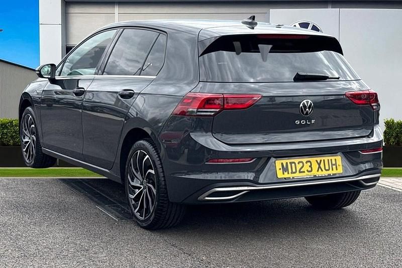 Used VW Golf VIII Edition 130 HP (95 kW) 2023 Grey Hatchback