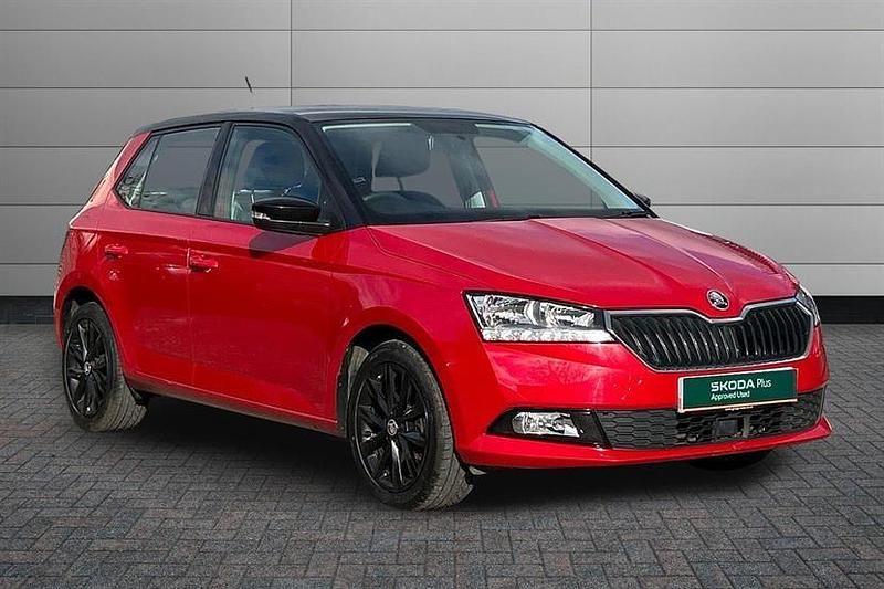 Used Skoda Fabia Colour Edition 95 HP (69 kW) 2021 Red Hatchback