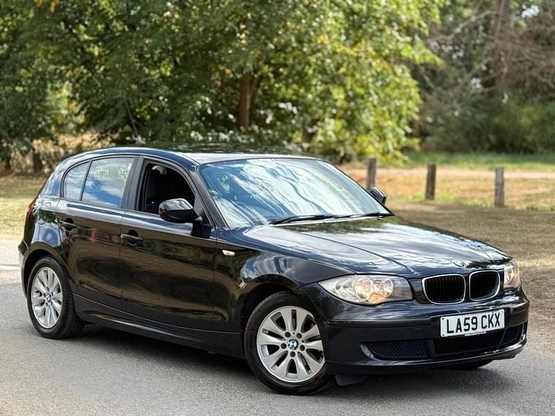 Black Used 2010 BMW 116 Hatchback | £2,497 (Fair price) - Image 1/4