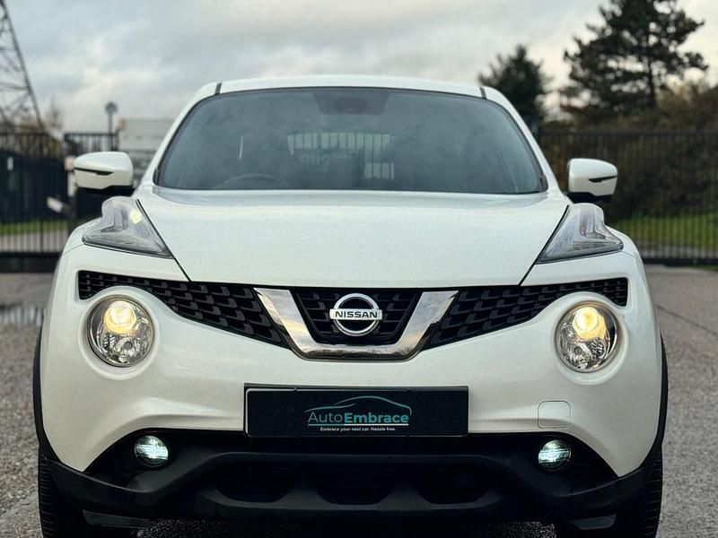 Used Nissan Juke Tekna 2018 White SUV