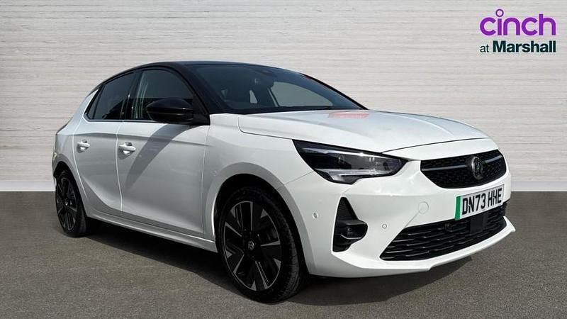 Used Vauxhall Corsa-e Ultimate 100 kW (136 HP) 2023 White Hatchback