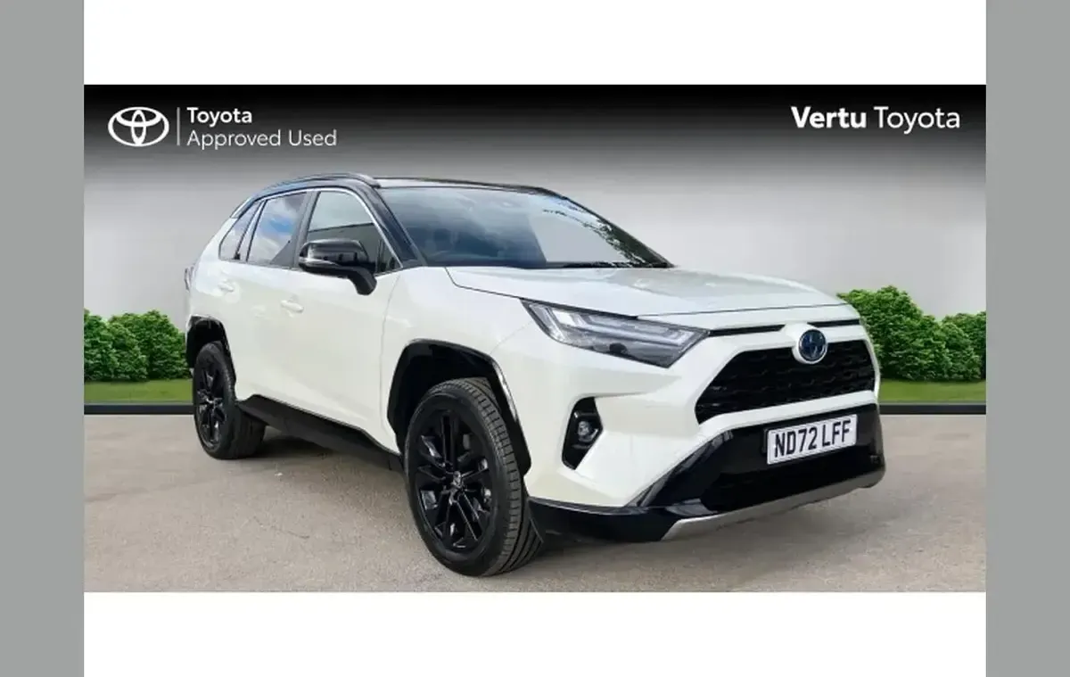 Used Toyota RAV4 Hybrid 218 HP (160 kW) 2022 SUV