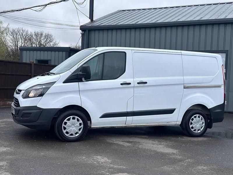 Used Ford Transit Custom 100 HP (73 kW) 2016 White Van