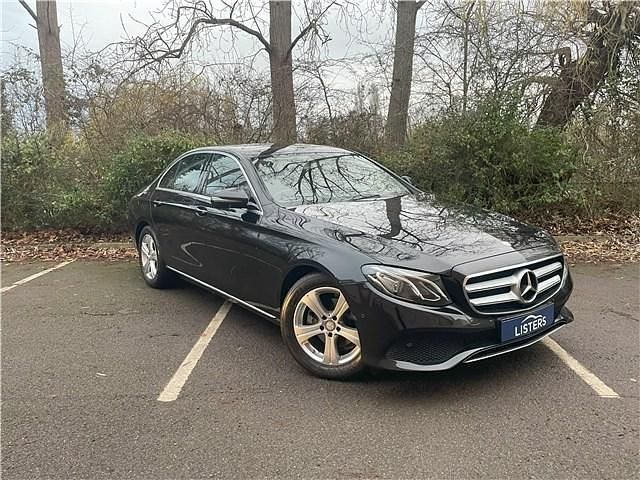 Used Mercedes E220 SE 2016 Black Sedan