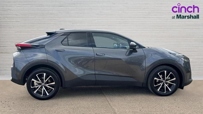 Used Toyota C-HR Design 140 HP (102 kW) 2025 Grey SUV