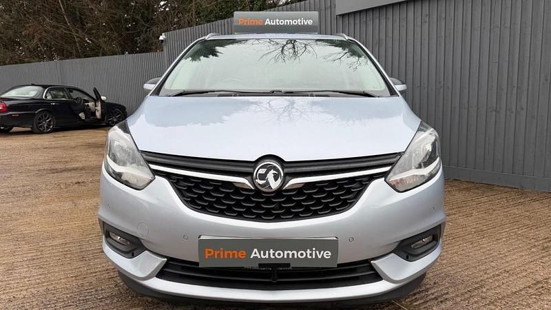 Used Vauxhall Zafira SRi 2017 Silver MPV