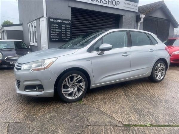 Silver Used 2011 Citroën C4 Exclusive Hatchback | £2,995 - Image 1/2