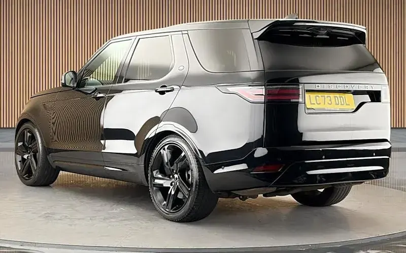 Used Land Rover Discovery 5 HSE Dynamic 360 HP (264 kW) 2024 SUV