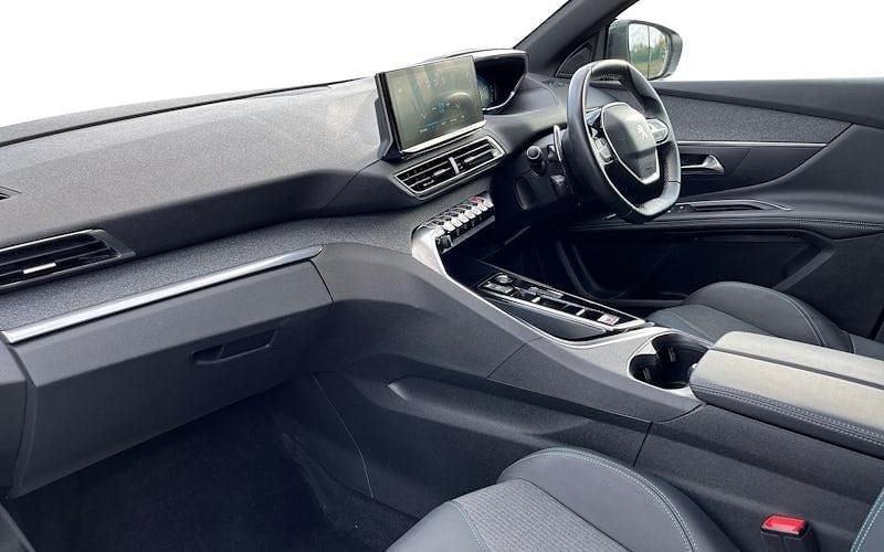 Used Peugeot 3008 Allure+ 179 HP (131 kW) 2023 Estate