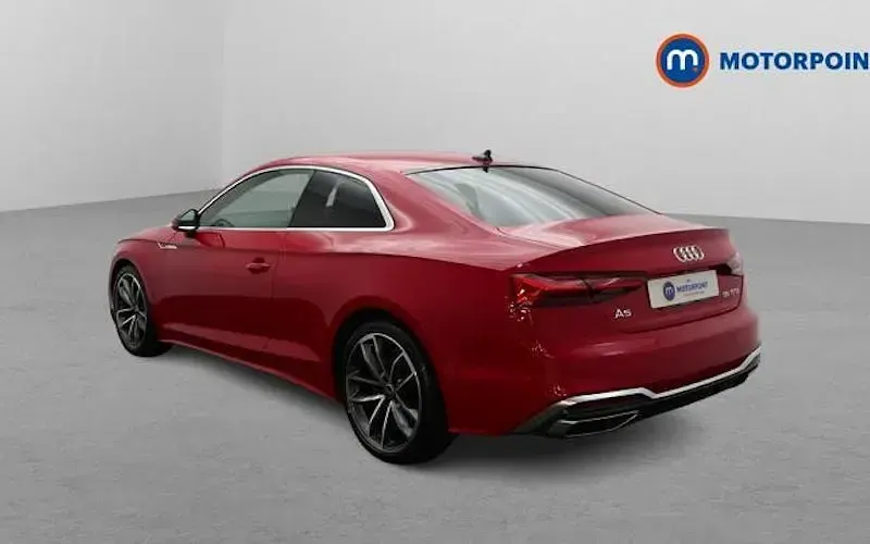 Begagnad Audi A5 S-Line 150 HK (110 kW) 2024 Röd Sportkupé