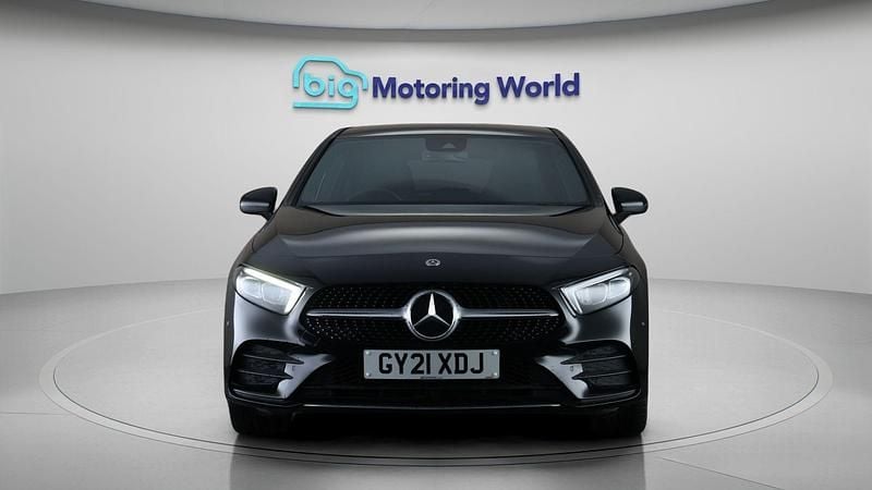 Used Mercedes A250 Executive 259 HP (190 kW) 2021 Black Hatchback