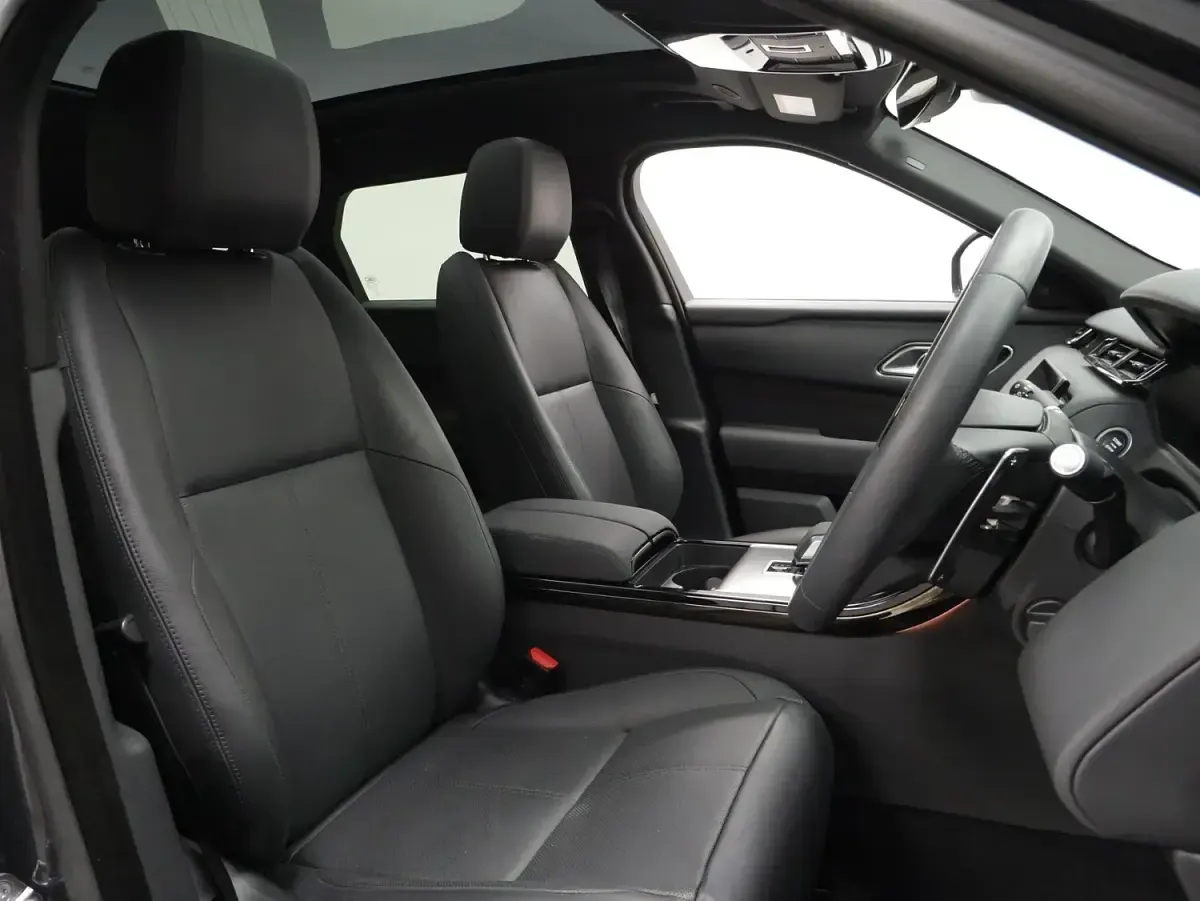Used Land Rover Range Rover Velar SE Dynamic 204 HP (150 kW) 2023 Grey SUV