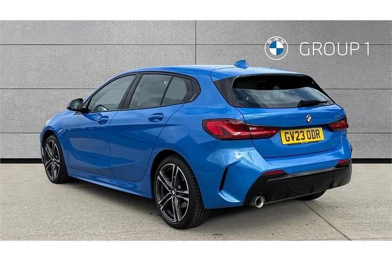 Used BMW 118 M Sport 136 HP (100 kW) 2023 Blue Hatchback