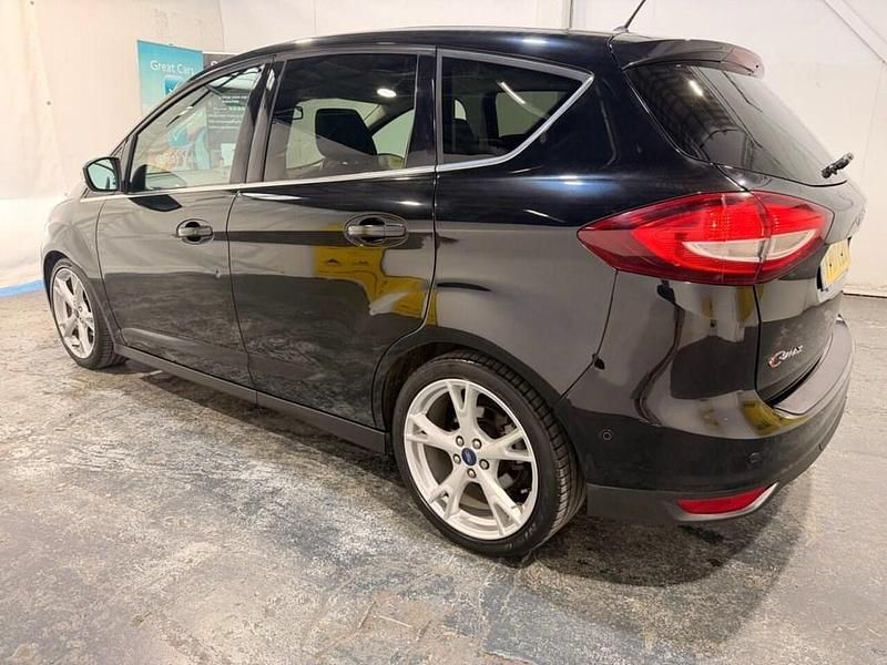 Usado Ford C-MAX Titanium X 125 HP (91 kW) 2017 Preto Monovolume