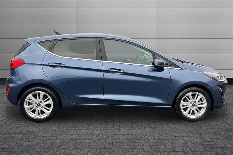 Used Ford Fiesta Titanium 125 HP (91 kW) 2022 Blue Hatchback