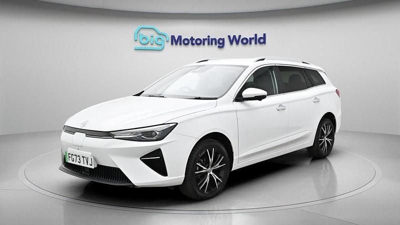 Second-hand MG MG5 EV Trophy 114 kW (156 CP) 2024 Alb Break