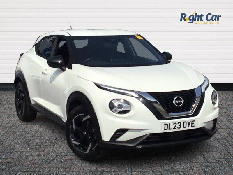 White Used 2023 Nissan Juke N-Connecta SUV | £13,699 (Fair price) - Image 1/4