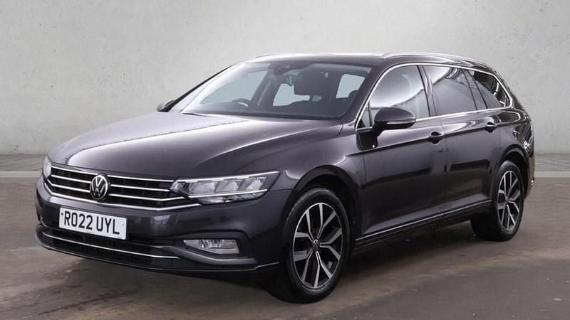 Used VW Passat SEL 150 HP (110 kW) 2022 Grey Estate