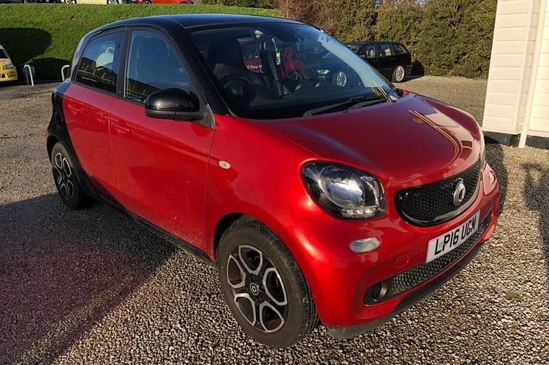 Red Used 2016 Smart ForFour Prime Hatchback | £4,497 (Fair price) - Image 1/1