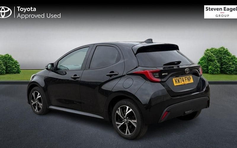 Used Toyota Yaris Hybrid Design 116 HP (85 kW) 2026 Hatchback