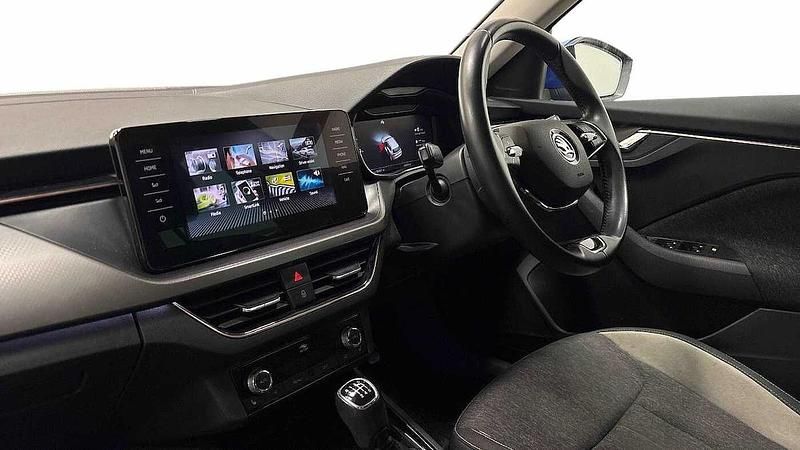 Used Skoda 110 R SE L 81 HP (59 kW) 2022 Energy blue Estate