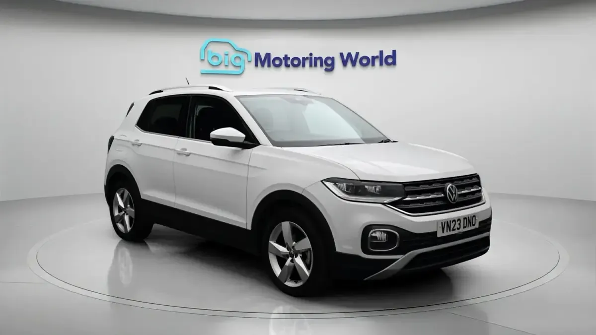 Used VW T-Cross SEL 110 HP (80 kW) 2023 SUV