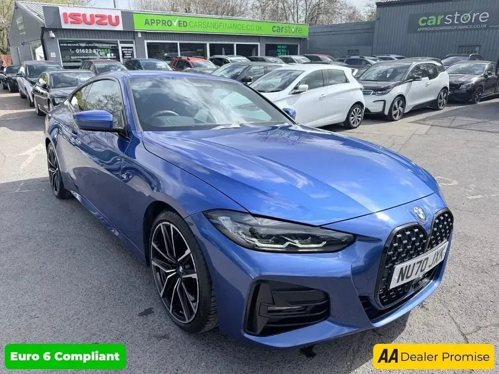 Begagnad BMW 420 M Sport 2021 Blå Sportkupé