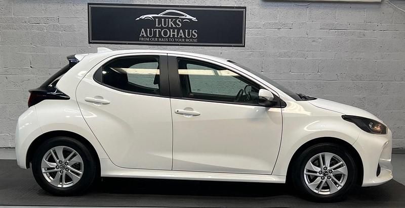 Used Mazda 2 2023 White Hatchback