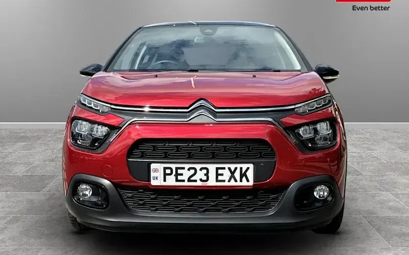 Used Citroën C3 PureTech 110 HP (80 kW) 2023 Red Hatchback