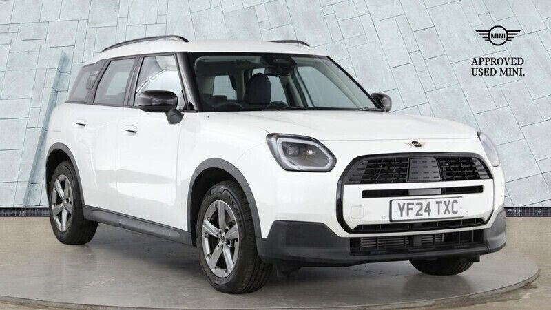 White Used 2024 Mini Countryman SUV | £28,650 (Super price) - Image 1/4