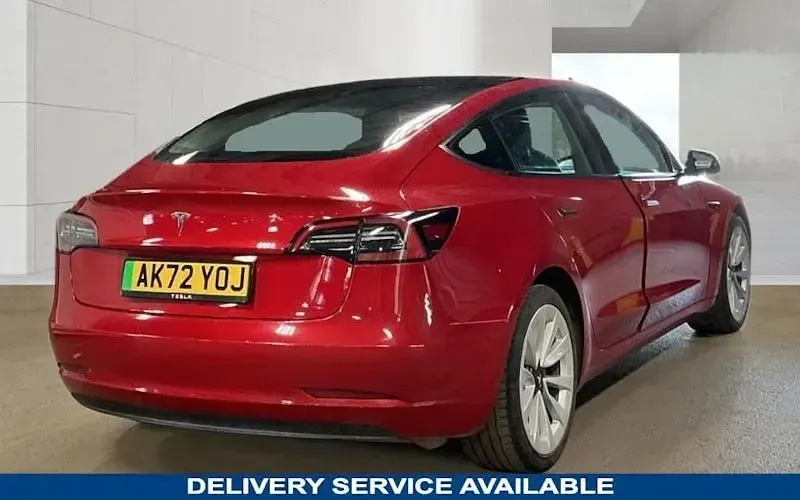 Used Tesla Model 3 Standard Range 180 kW (245 HP) 2022 Red Sedan