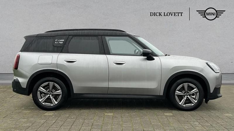 Used Mini Countryman 168 HP (123 kW) 2024 Silver SUV