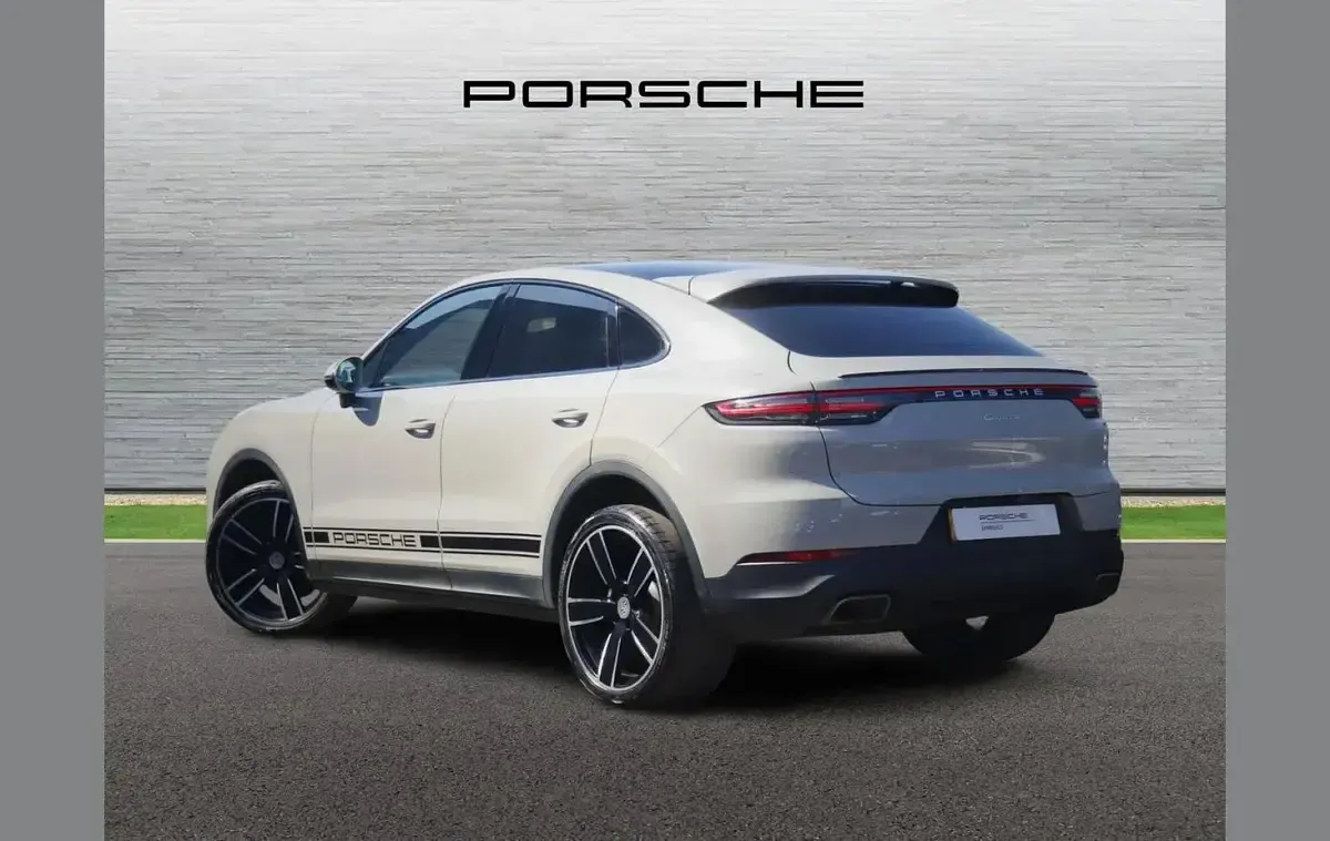 Used Porsche Cayenne 334 HP (245 kW) 2020 Grey SUV
