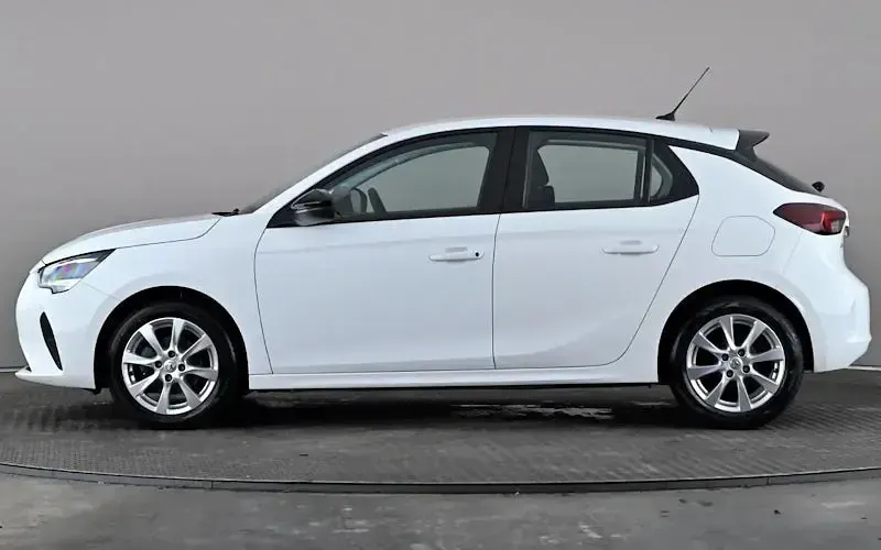 Used Vauxhall Corsa Design Edition 75 HP (55 kW) 2023 Hatchback
