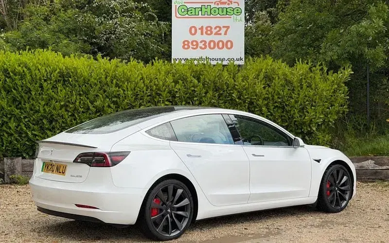 Używany Tesla Model 3 Performance 334 kW (455 KM) 2023 Sedan/Limuzyna